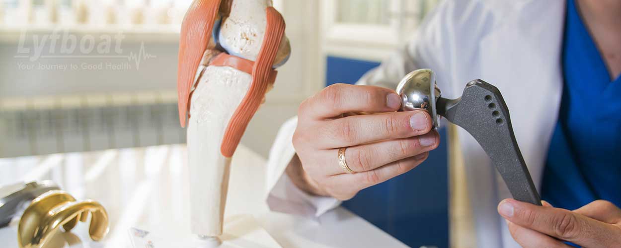 What are the first signs of needing a hip replacement?
